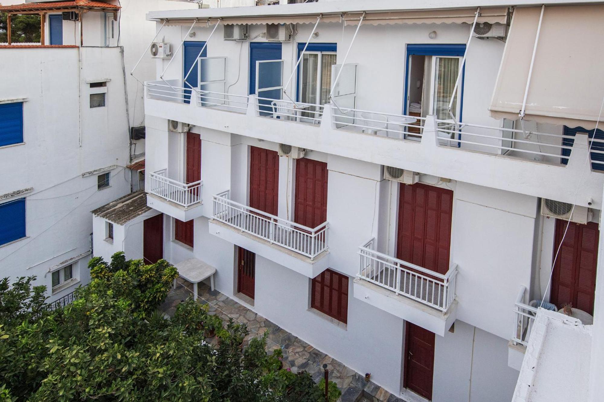 Ενοικιαζόμενα Δωμάτια Νίκος Βότση Εξωτερικό φωτογραφία
